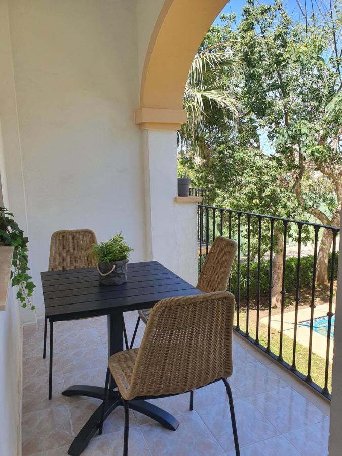 Lovely Apartment In Denia; El Patio Luaran gambar