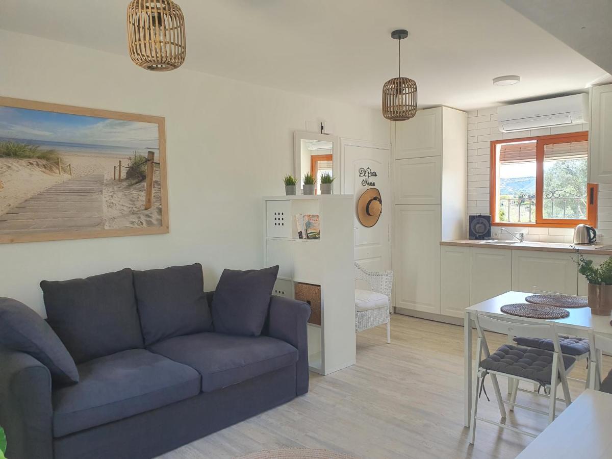 Lovely Apartment In Denia; El Patio Luaran gambar